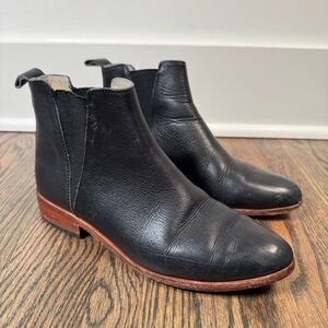 Nisolo Eva Everyday black leather Chelsea boots size 6.5